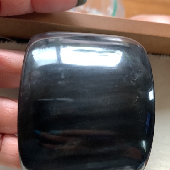 Gorgeous Buffalo horn 2 inch bracelet - Picture 3 of 5